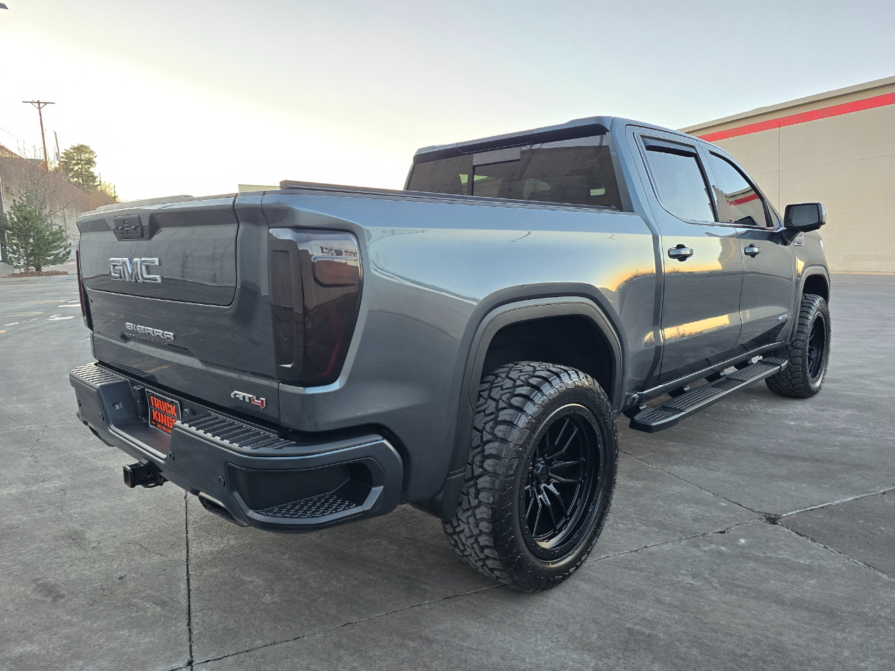 GMC Sierra 1500 4WD Crew Cab 147" AT4 2019