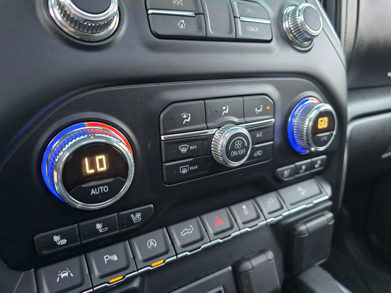 GMC Sierra 1500 4WD Crew Cab 147" AT4 2019