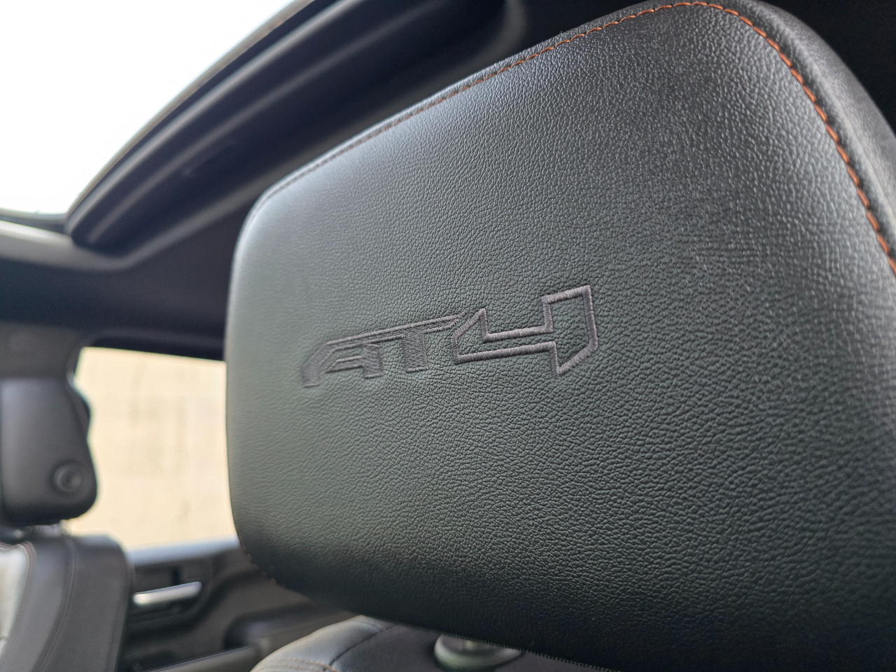 GMC Sierra 1500 4WD Crew Cab 147" AT4 2019