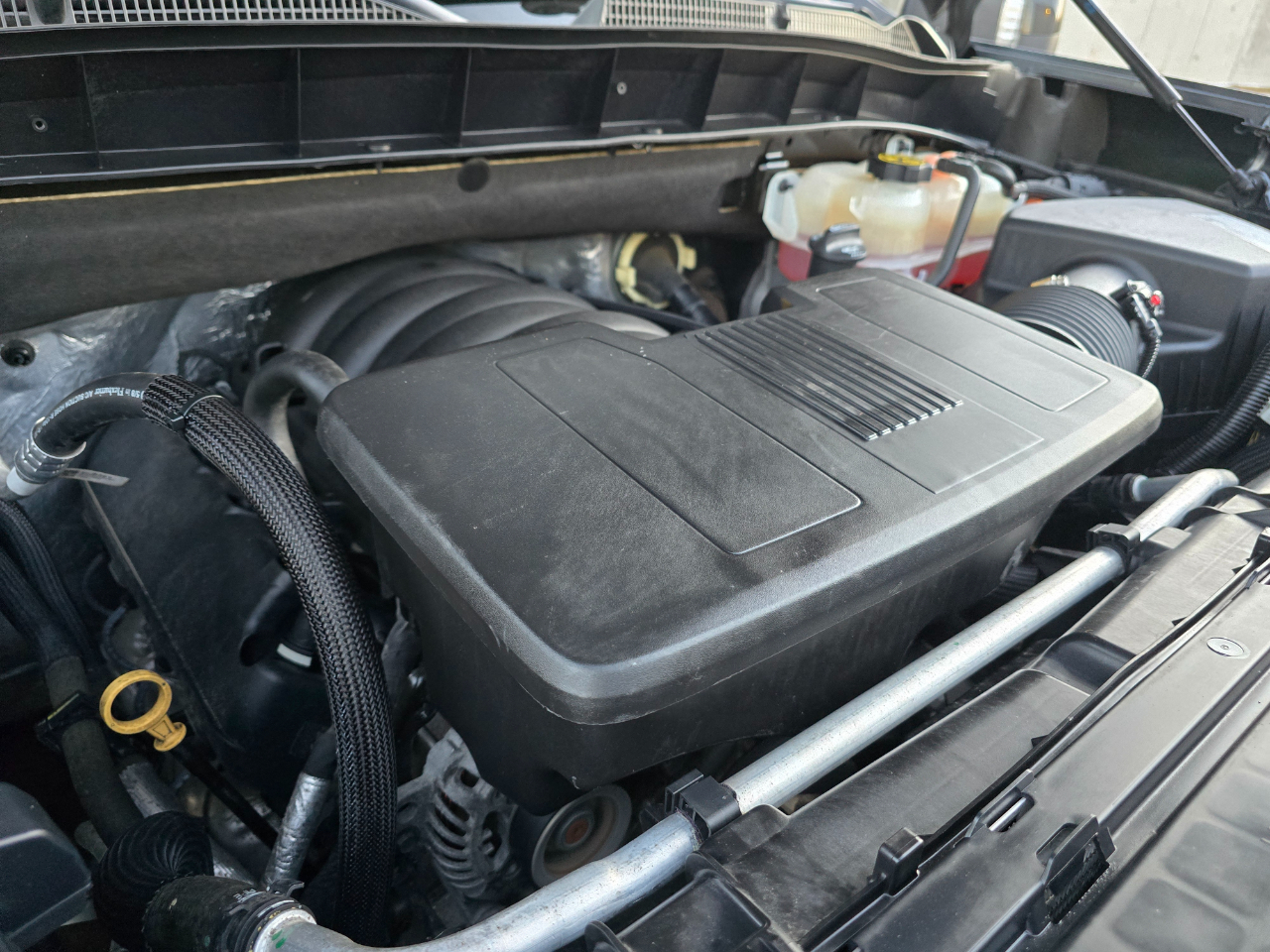 GMC Sierra 1500 4WD Crew Cab 147" AT4 2019