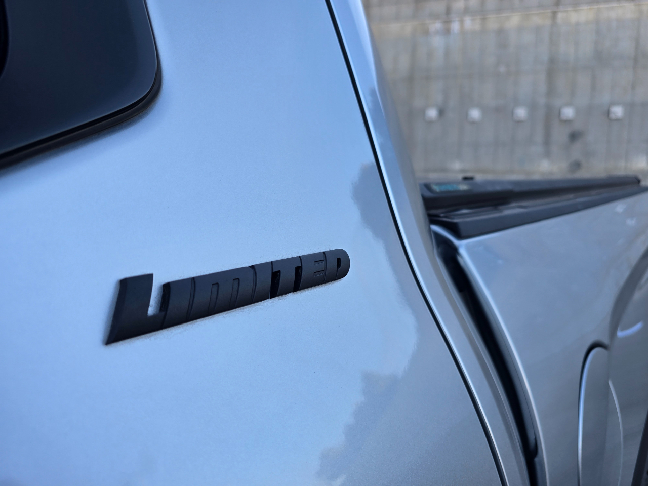 Toyota Tundra 4WD Limited Hybrid CrewMax 5.5' Bed (Natl) 2024