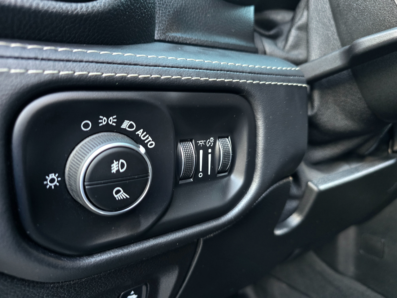 RAM 1500 TRX 4x4 Crew Cab 5'7" Box 2021