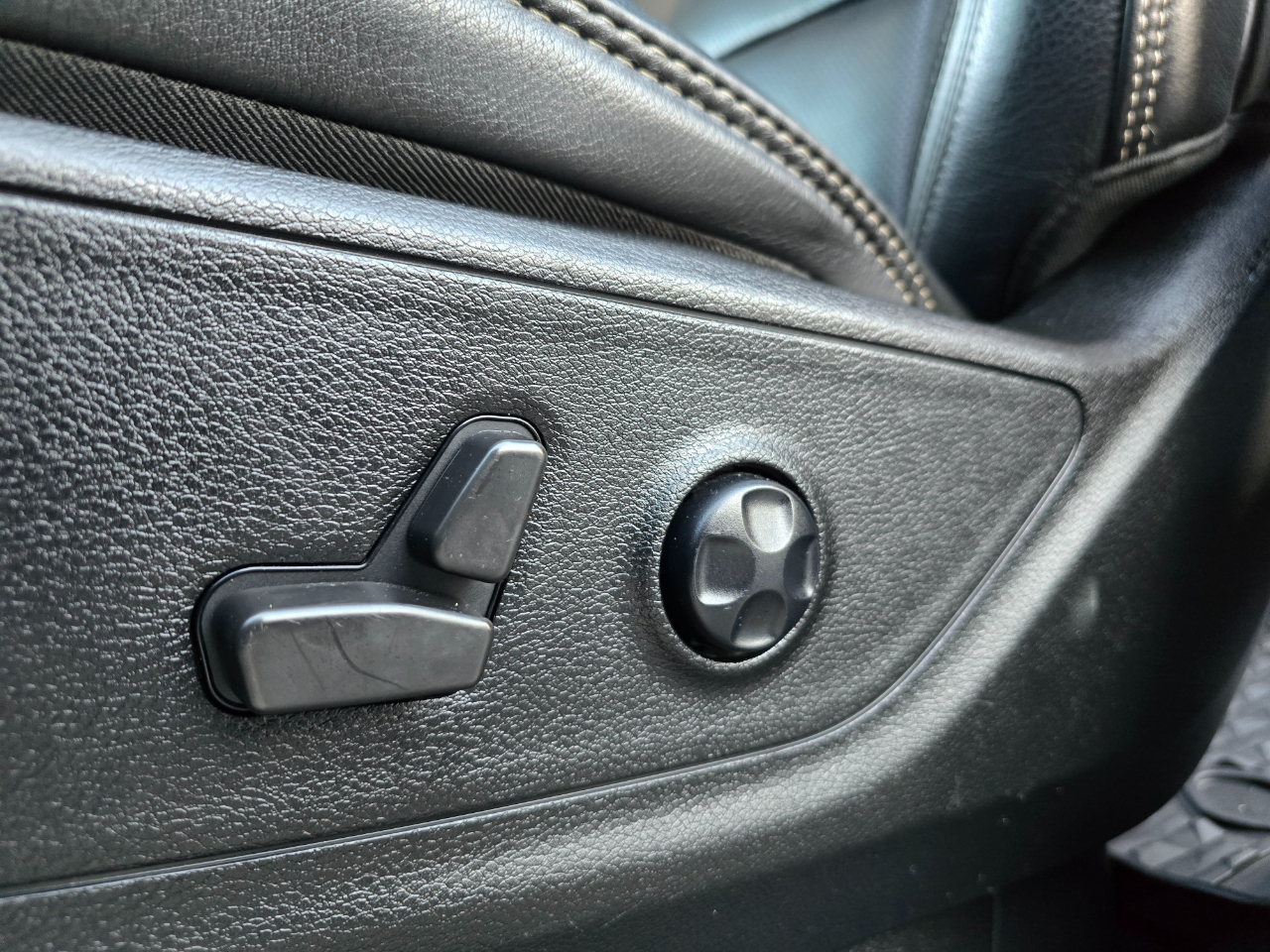 RAM 1500 TRX 4x4 Crew Cab 5'7" Box 2021