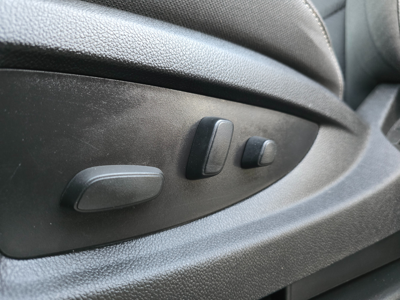 GMC Sierra 1500 4WD Double Cab 143.5" SLE 2017