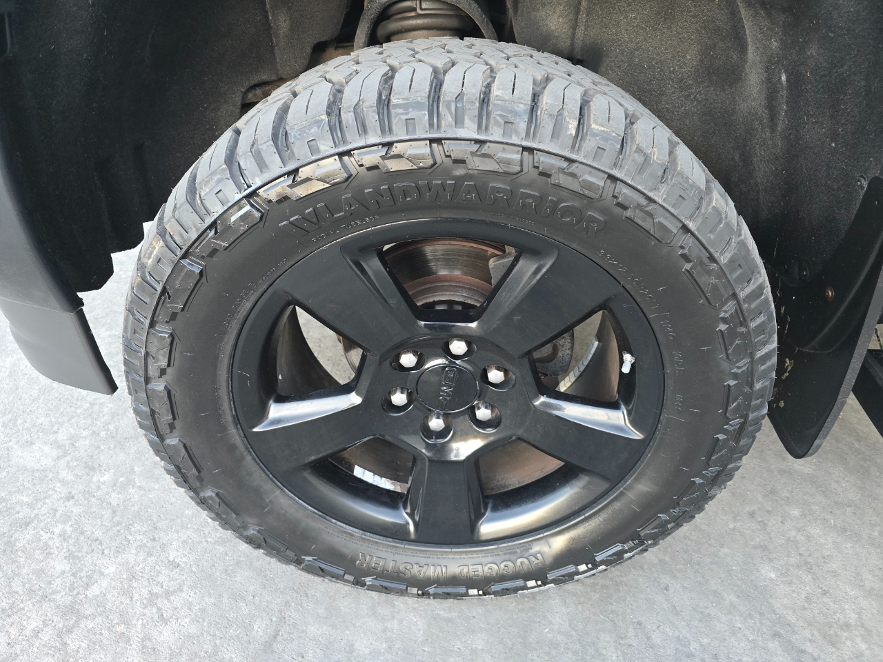 GMC Sierra 1500 4WD Double Cab 143.5" SLE 2017