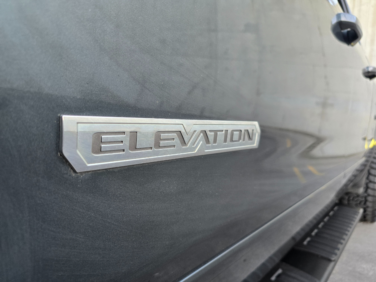 GMC Sierra 1500 4WD Double Cab 143.5" SLE 2017