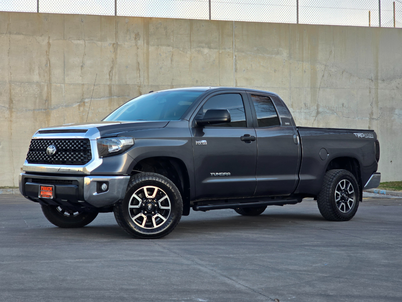 Toyota Tundra 4WD SR5 Double Cab 6.5' Bed (Natl) 2017