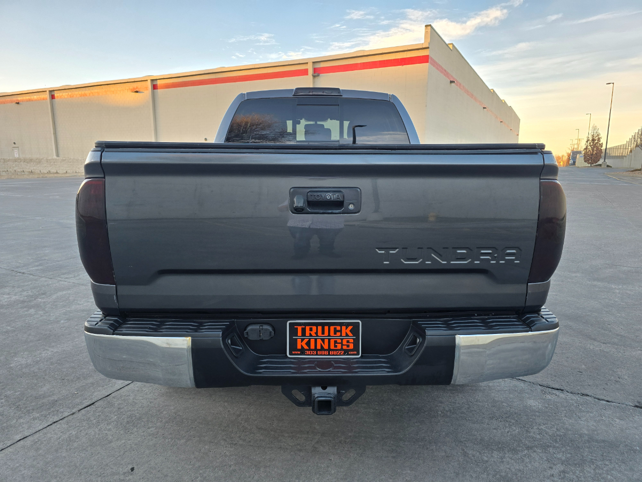 Toyota Tundra 4WD SR5 Double Cab 6.5' Bed (Natl) 2017