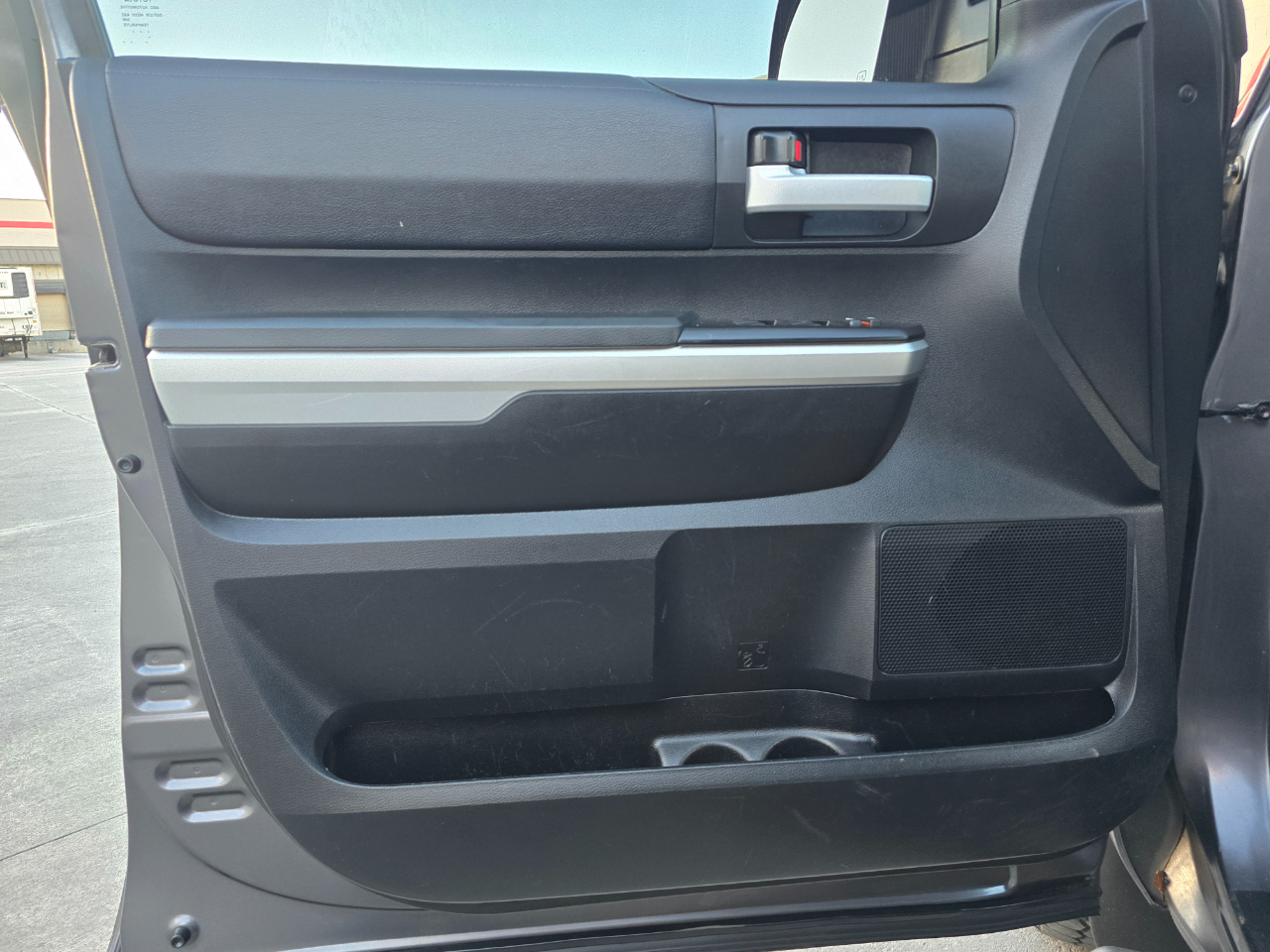 Toyota Tundra 4WD SR5 Double Cab 6.5' Bed (Natl) 2017