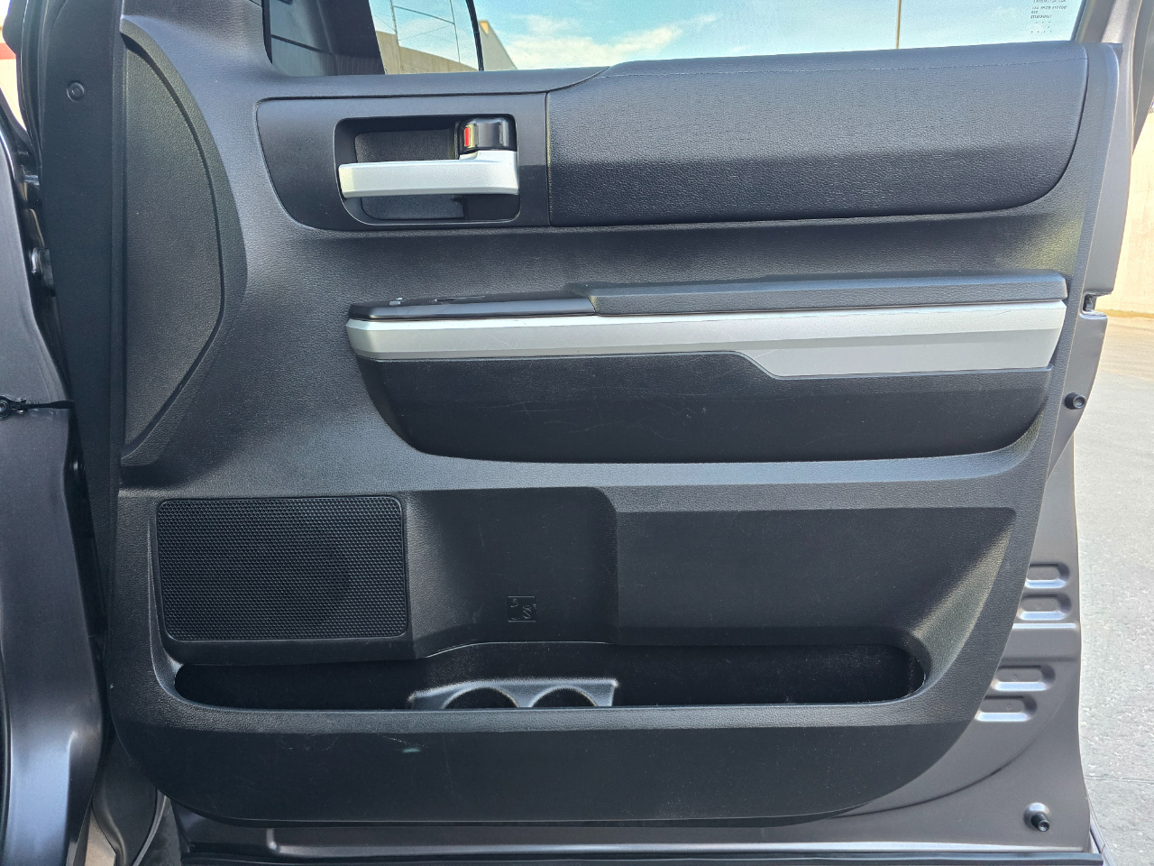 Toyota Tundra 4WD SR5 Double Cab 6.5' Bed (Natl) 2017