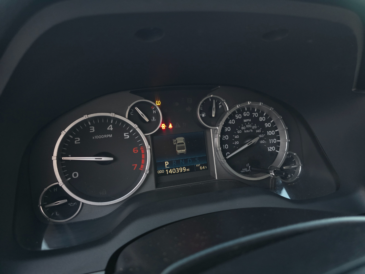 Toyota Tundra 4WD SR5 Double Cab 6.5' Bed (Natl) 2017