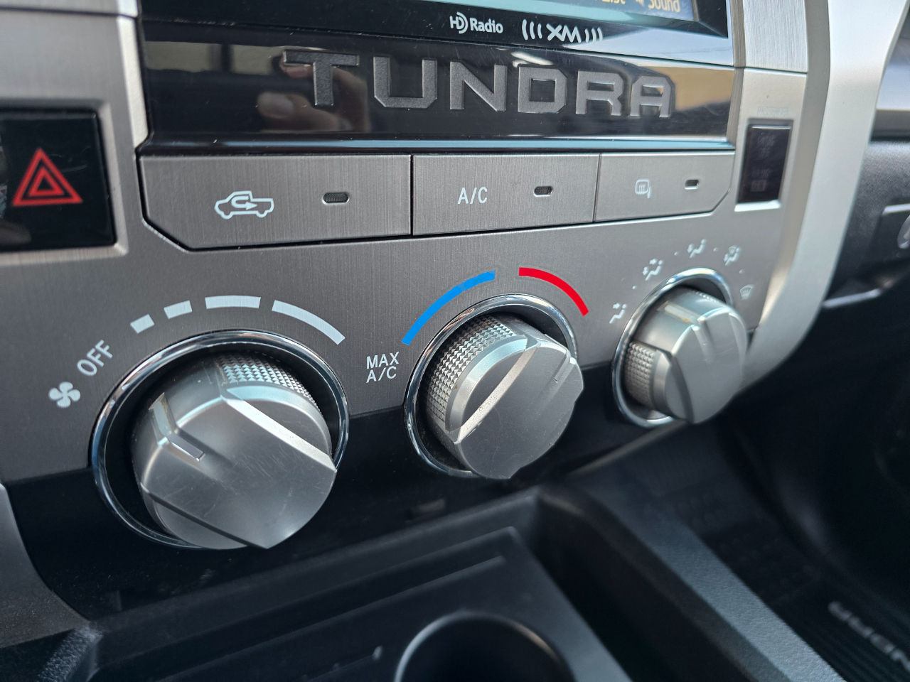 Toyota Tundra 4WD SR5 Double Cab 6.5' Bed (Natl) 2017