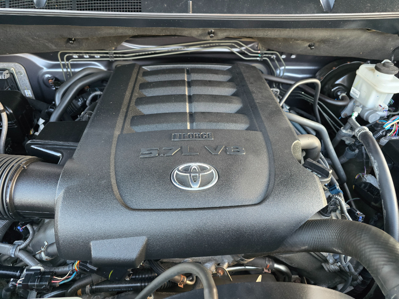 Toyota Tundra 4WD SR5 Double Cab 6.5' Bed (Natl) 2017