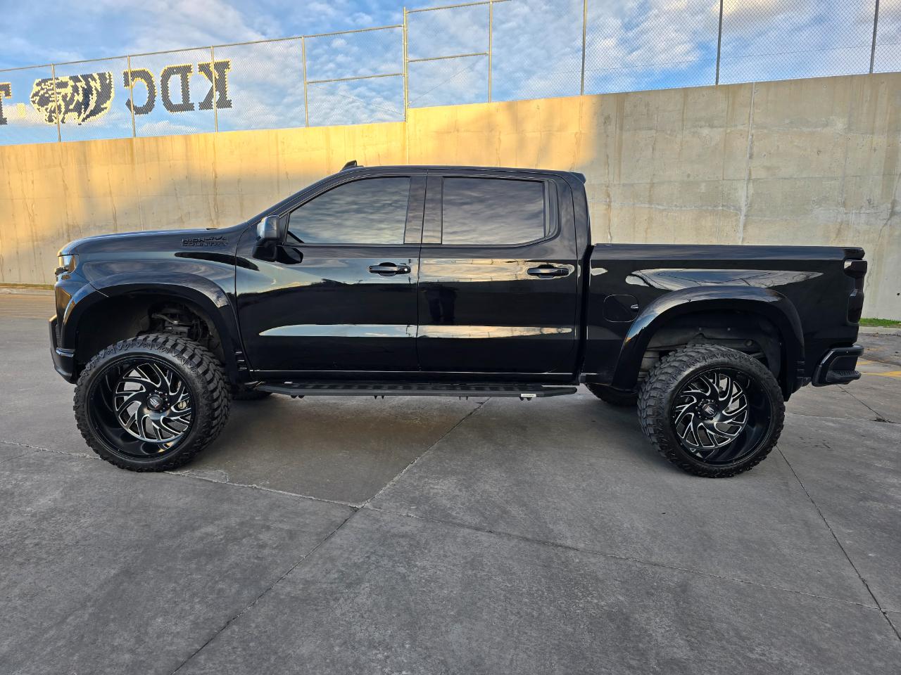 Chevrolet Silverado 1500 4WD Crew Cab 147" High Country 2020