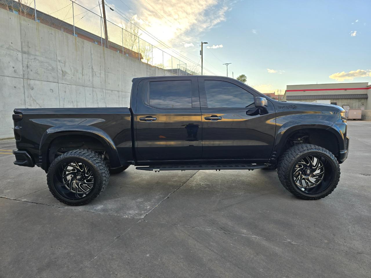 Chevrolet Silverado 1500 4WD Crew Cab 147" High Country 2020