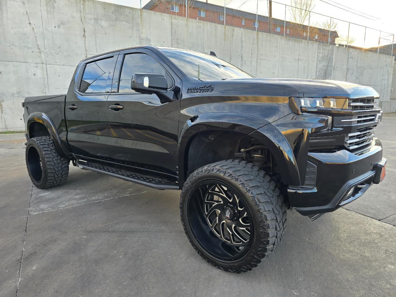 Chevrolet Silverado 1500 4WD Crew Cab 147" High Country 2020