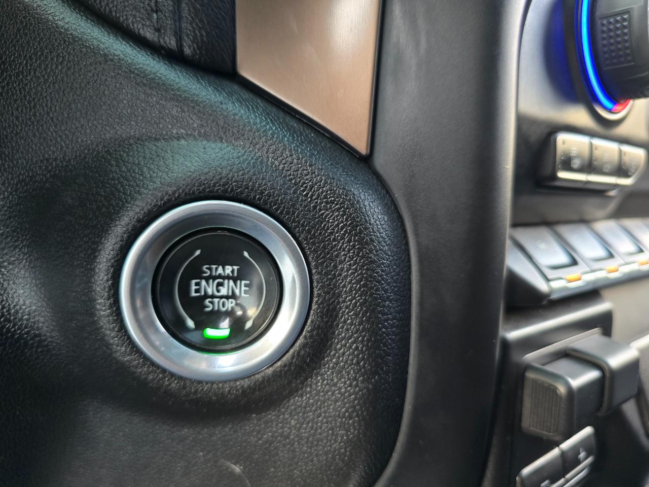 Chevrolet Silverado 1500 4WD Crew Cab 147" High Country 2020