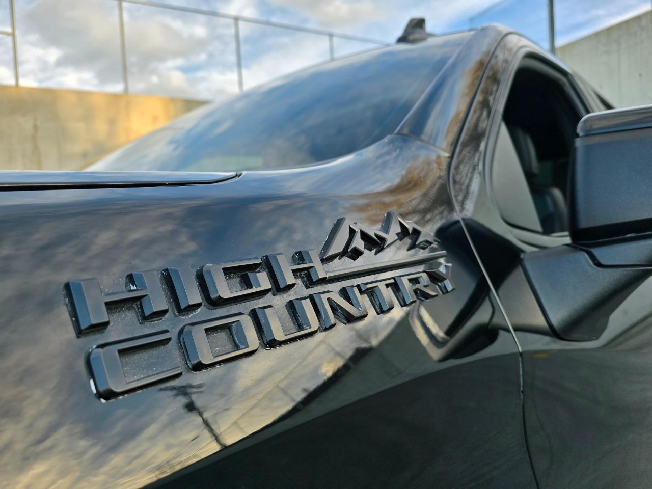 Chevrolet Silverado 1500 4WD Crew Cab 147" High Country 2020