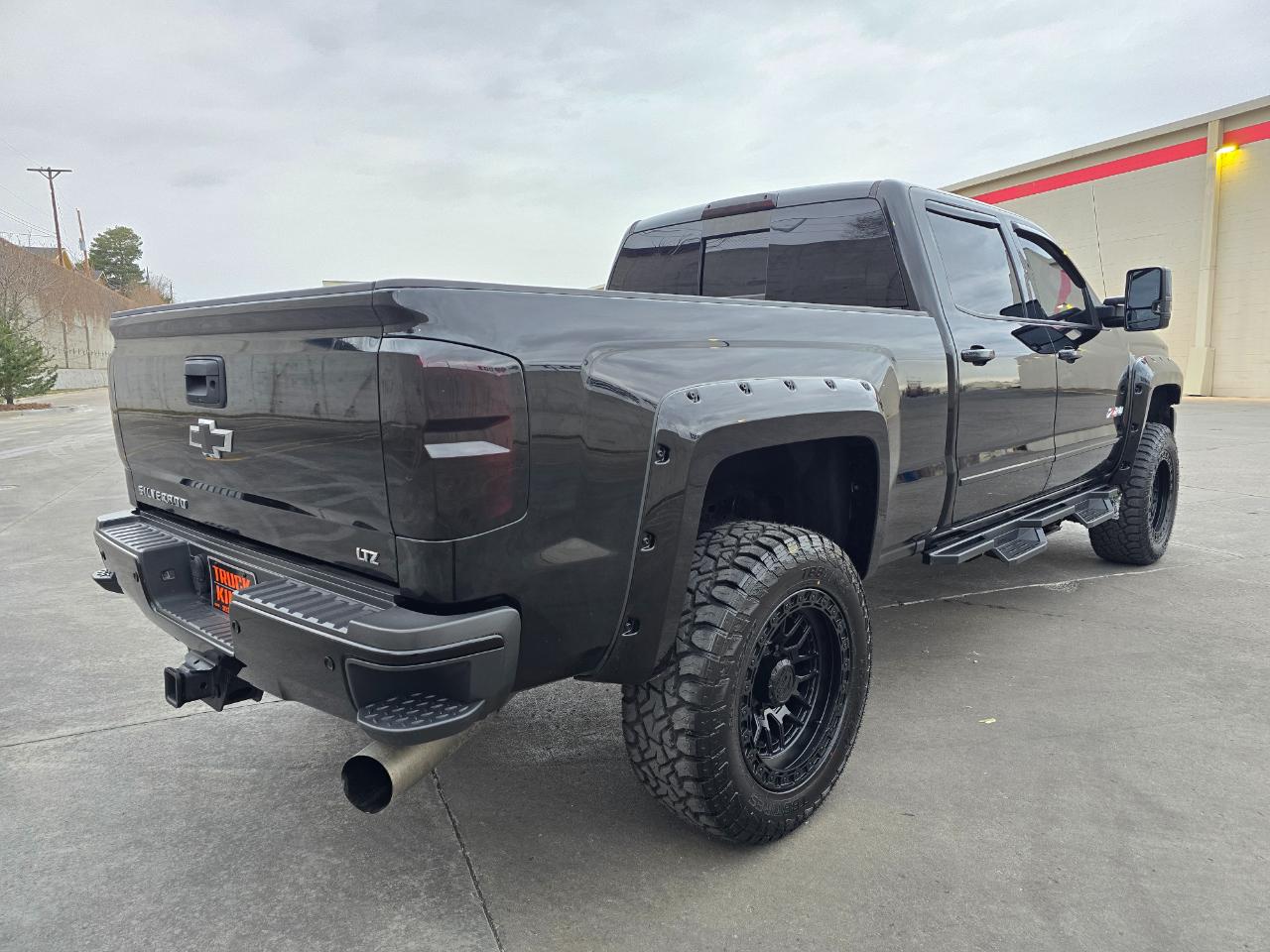 Chevrolet Silverado 2500HD 4WD Crew Cab 153.7" LTZ 2018