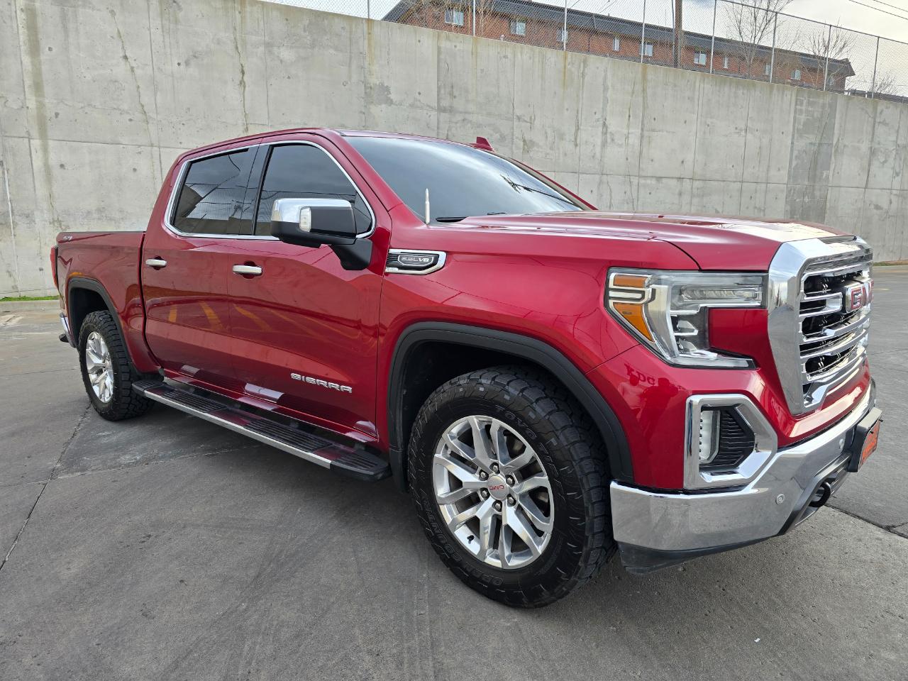 GMC Sierra 1500 4WD Crew Cab 147" SLT 2019
