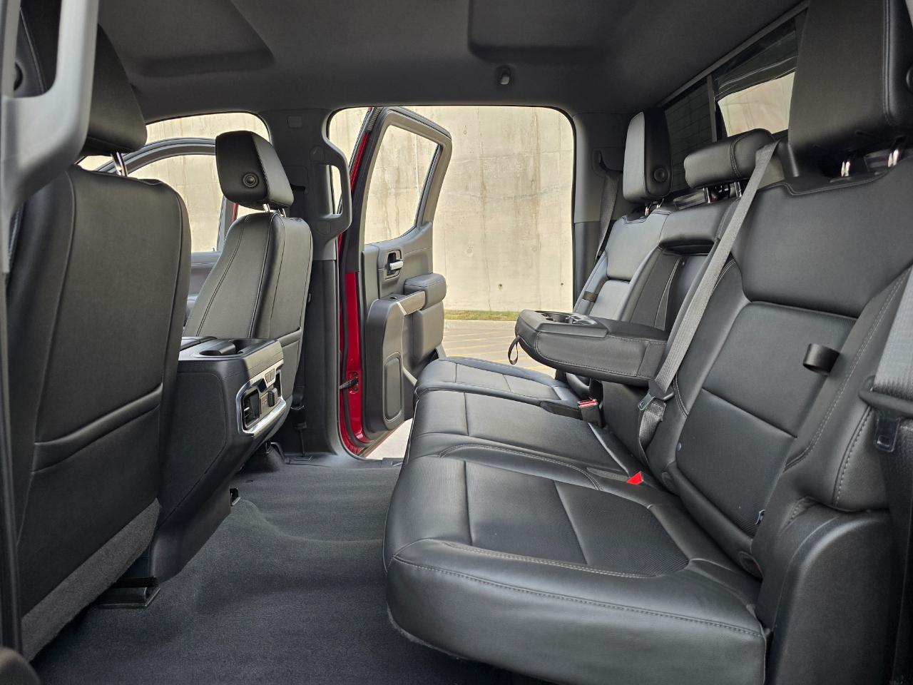 GMC Sierra 1500 4WD Crew Cab 147" SLT 2019