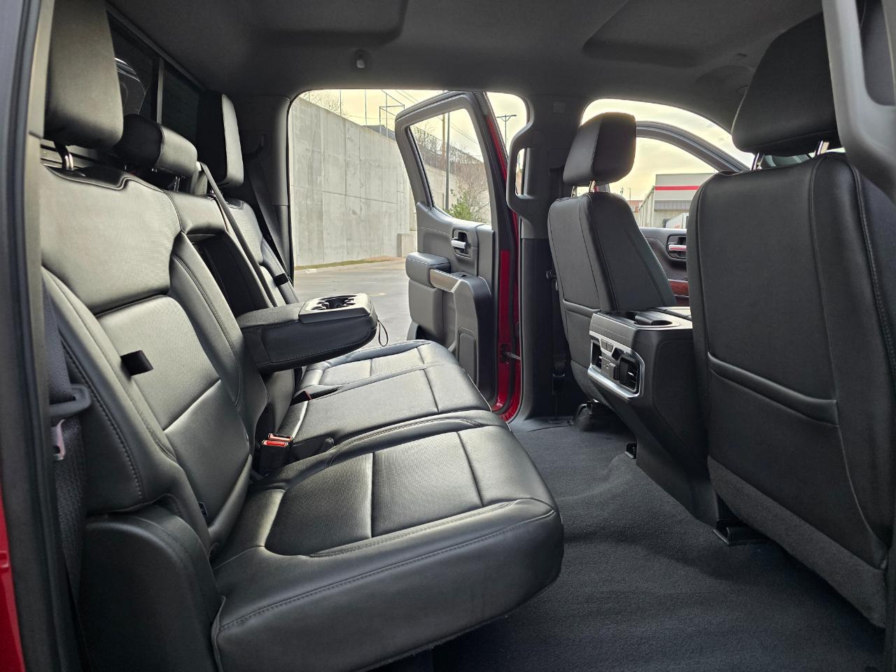 GMC Sierra 1500 4WD Crew Cab 147" SLT 2019