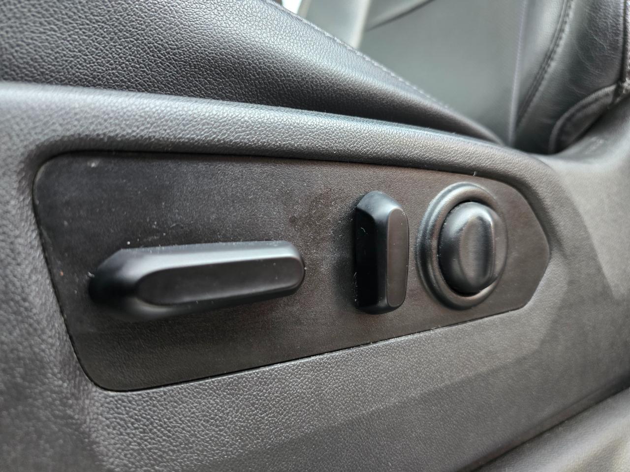 GMC Sierra 1500 4WD Crew Cab 147" SLT 2019