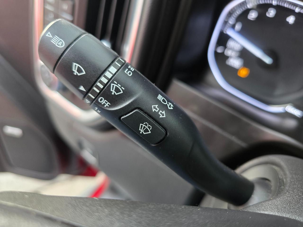 GMC Sierra 1500 4WD Crew Cab 147" SLT 2019