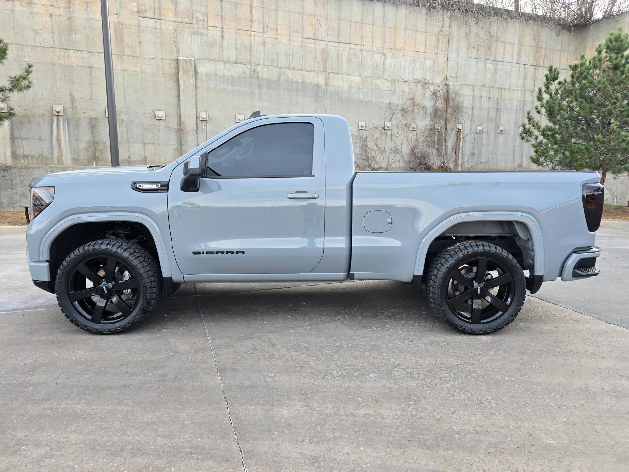 GMC Sierra 1500 4WD Reg Cab 126" Pro 2024