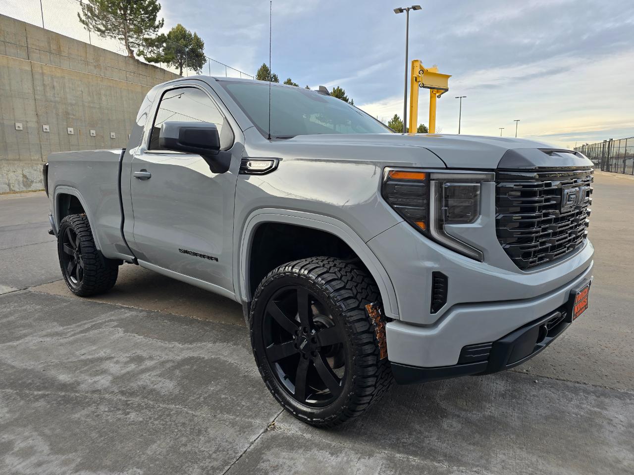 GMC Sierra 1500 4WD Reg Cab 126" Pro 2024