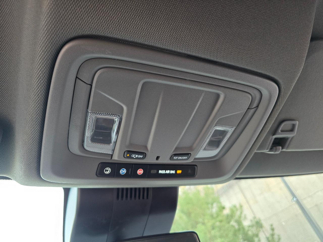 GMC Sierra 1500 4WD Reg Cab 126" Pro 2024