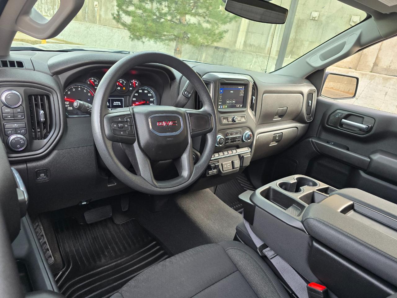 GMC Sierra 1500 4WD Reg Cab 126" Pro 2024