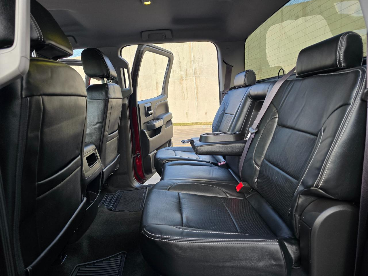 Chevrolet Silverado 1500 4WD Crew Cab 143.5" LT w/2LT 2016