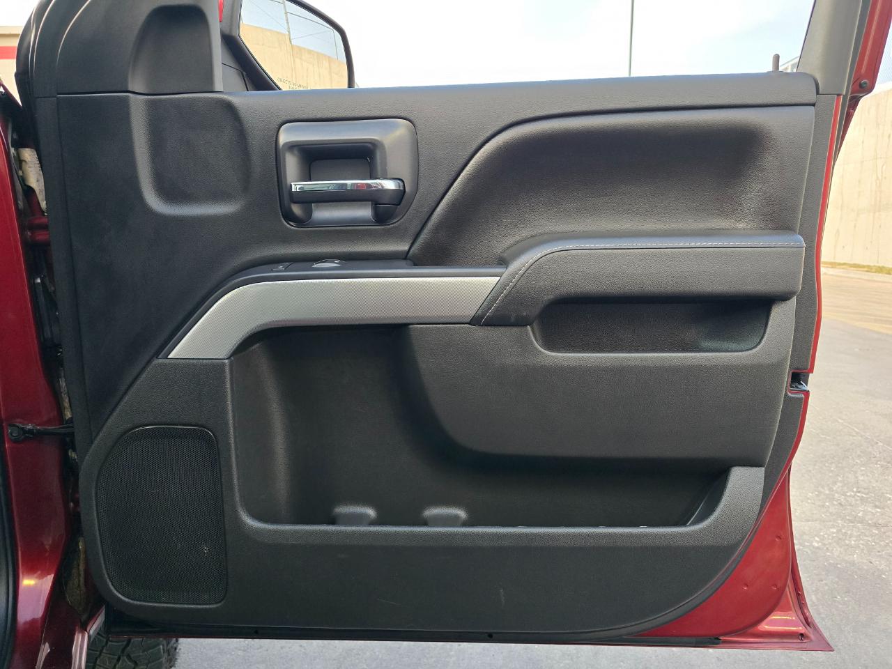 Chevrolet Silverado 1500 4WD Crew Cab 143.5" LT w/2LT 2016