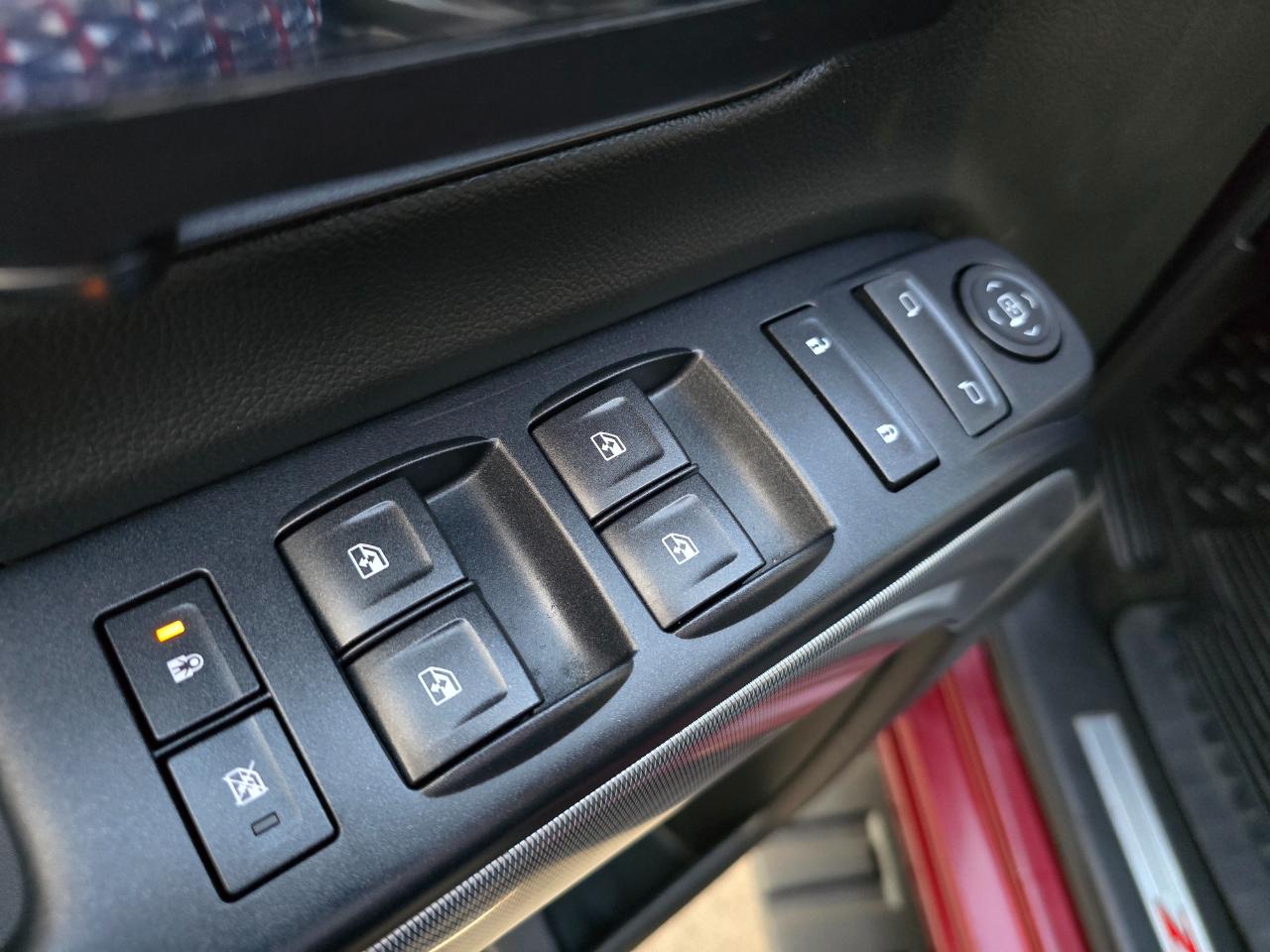 Chevrolet Silverado 1500 4WD Crew Cab 143.5" LT w/2LT 2016