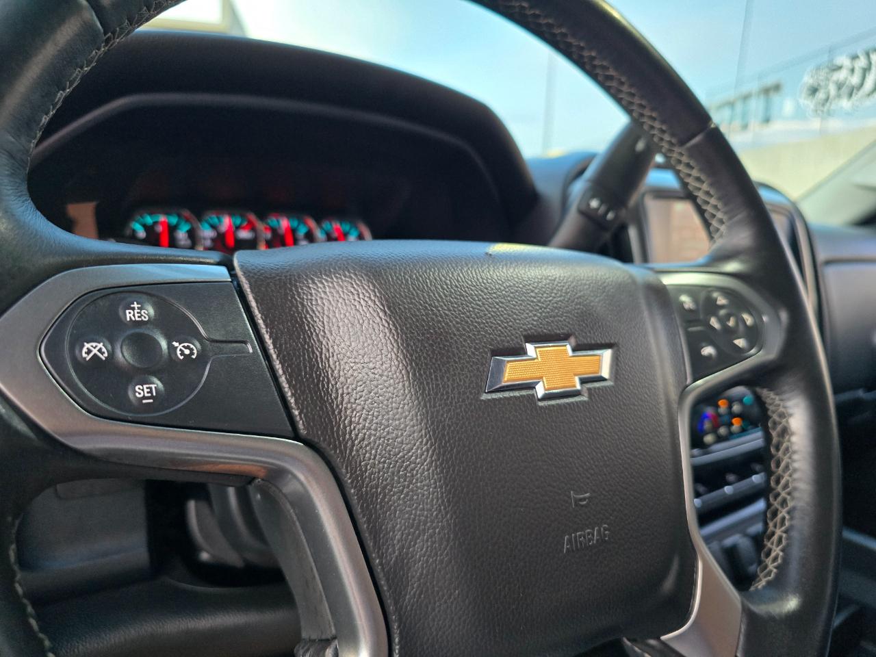 Chevrolet Silverado 1500 4WD Crew Cab 143.5" LT w/2LT 2016