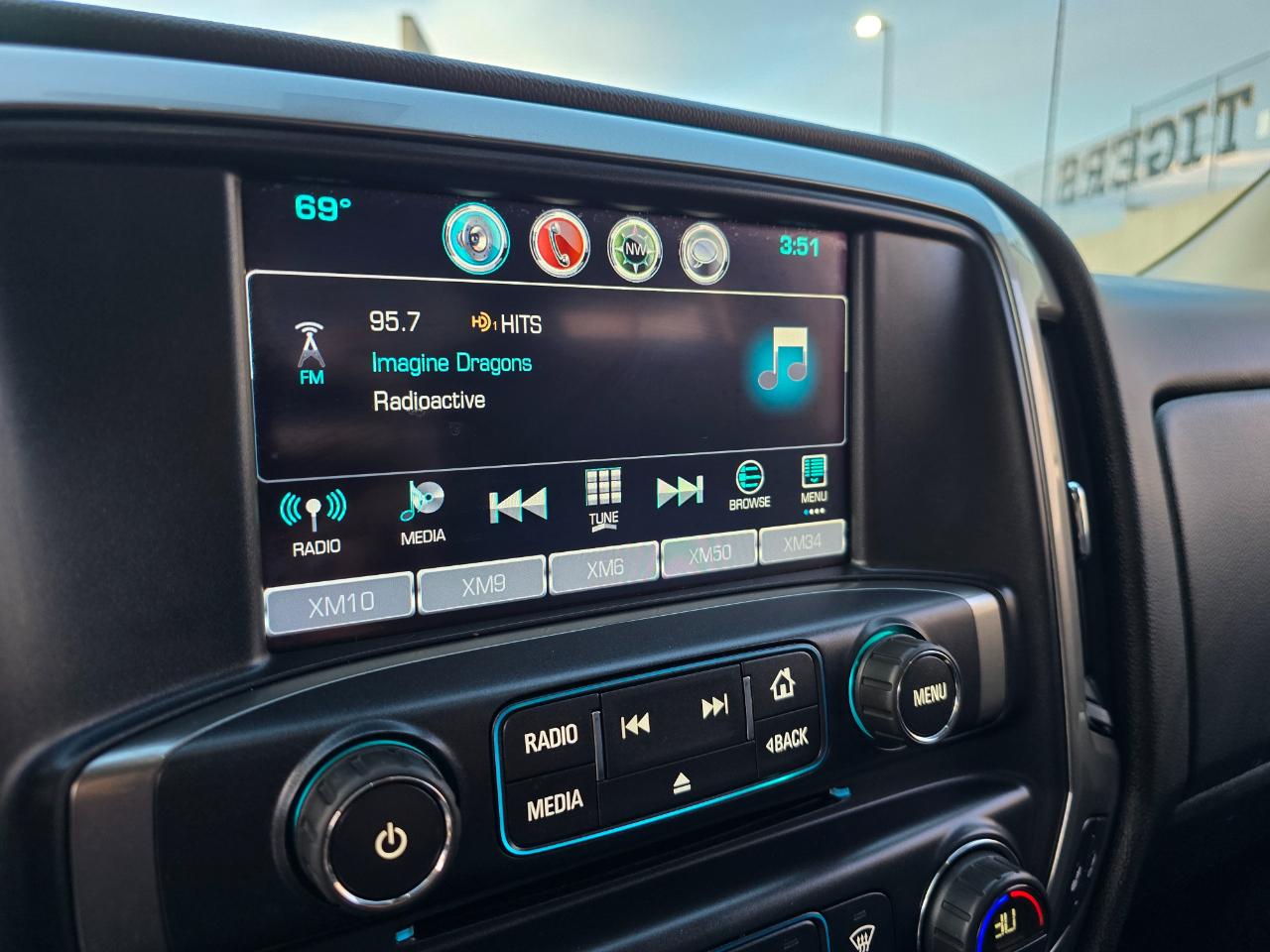 Chevrolet Silverado 1500 4WD Crew Cab 143.5" LT w/2LT 2016