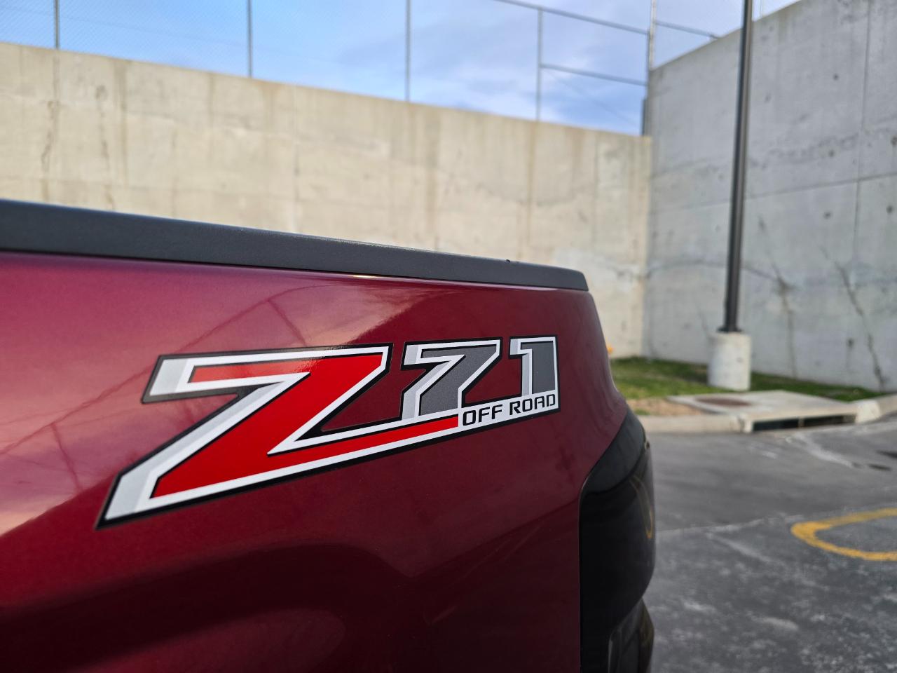 Chevrolet Silverado 1500 4WD Crew Cab 143.5" LT w/2LT 2016