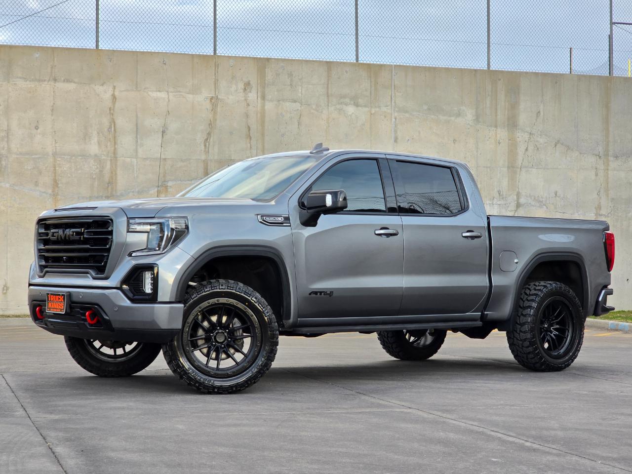 GMC Sierra 1500 4WD Crew Cab 147" AT4 2021