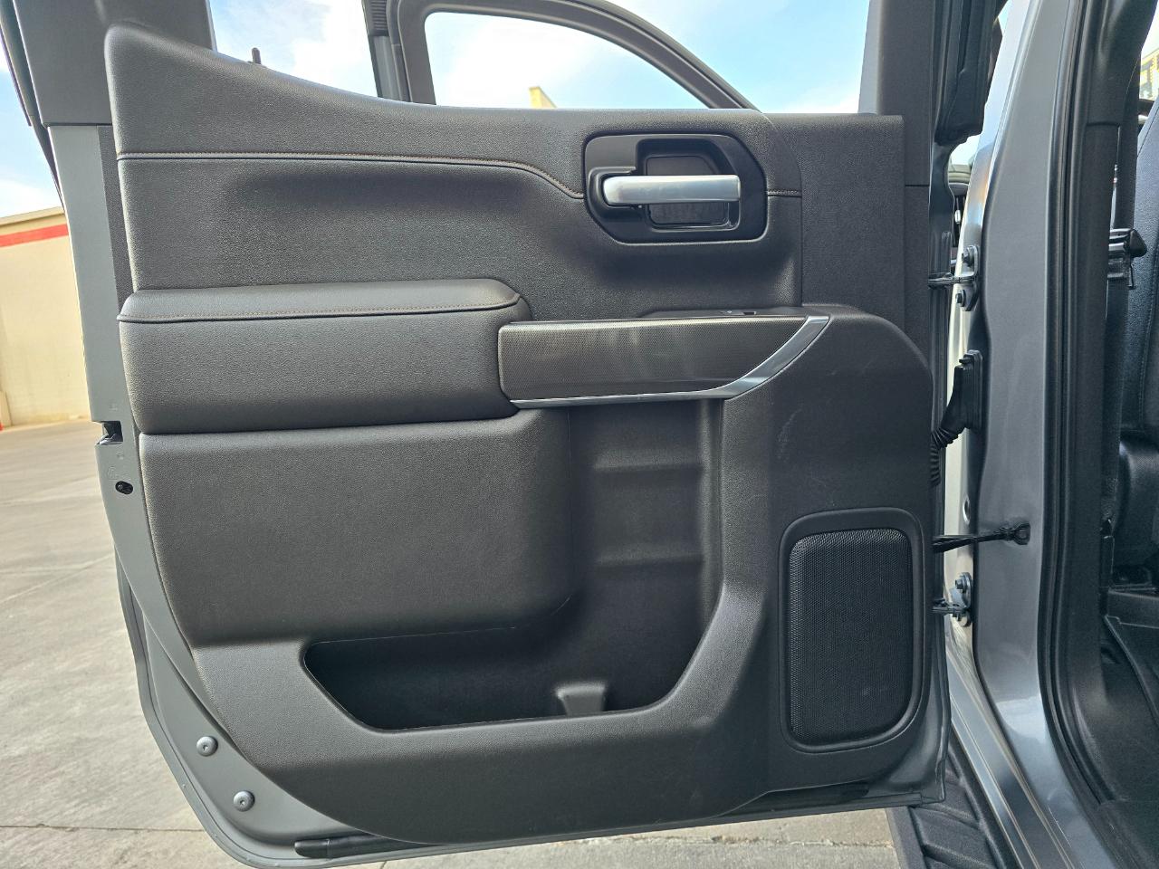 GMC Sierra 1500 4WD Crew Cab 147" AT4 2021