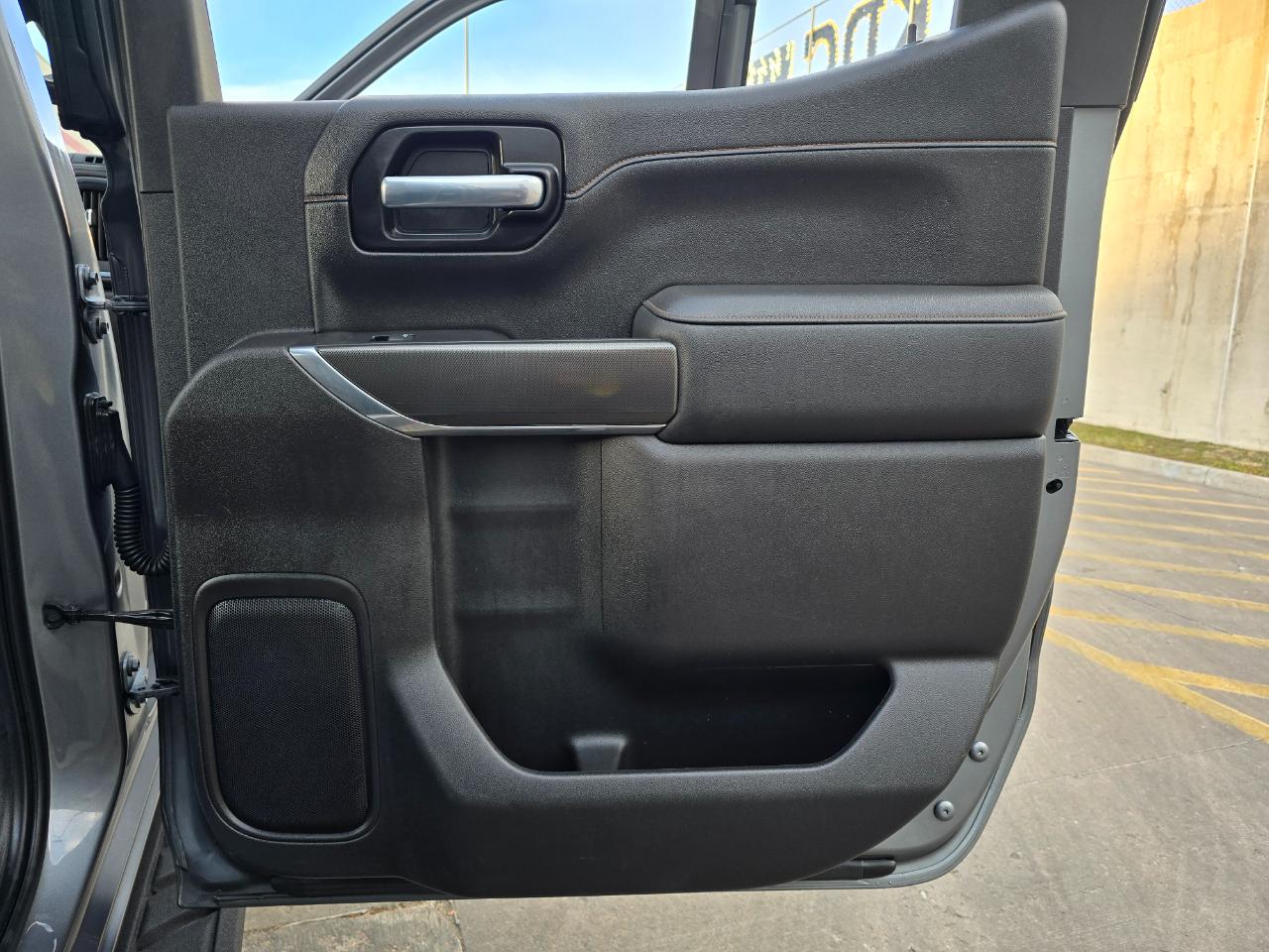 GMC Sierra 1500 4WD Crew Cab 147" AT4 2021