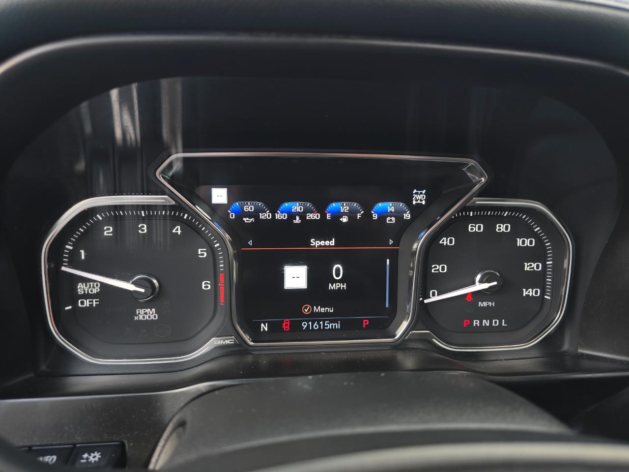 GMC Sierra 1500 4WD Crew Cab 147" AT4 2021