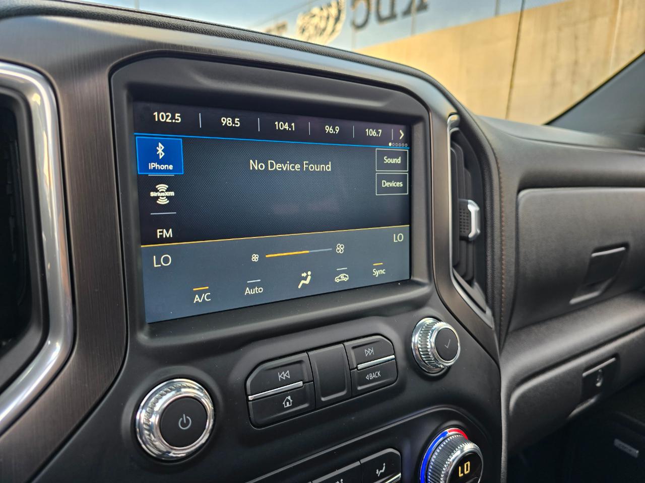 GMC Sierra 1500 4WD Crew Cab 147" AT4 2021