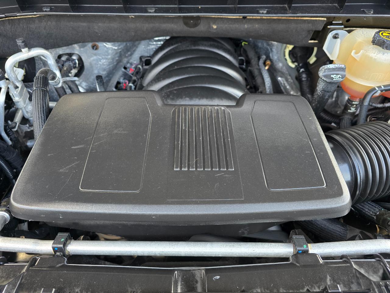 GMC Sierra 1500 4WD Crew Cab 147" AT4 2021