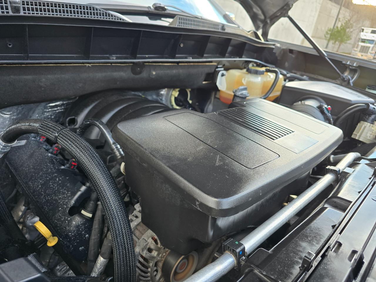 GMC Sierra 1500 4WD Crew Cab 147" AT4 2021