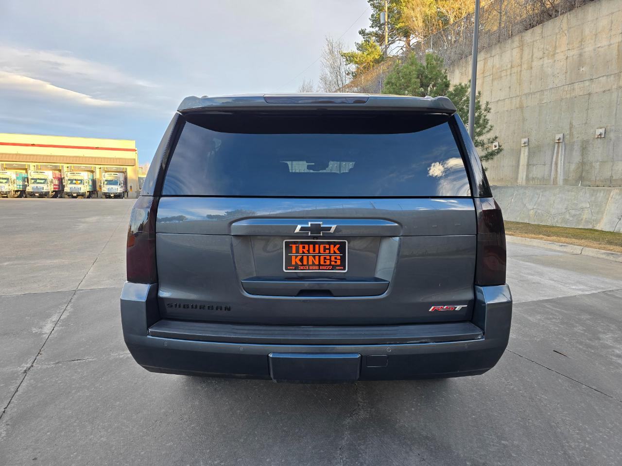 Chevrolet Suburban 4WD 4dr Premier 2020