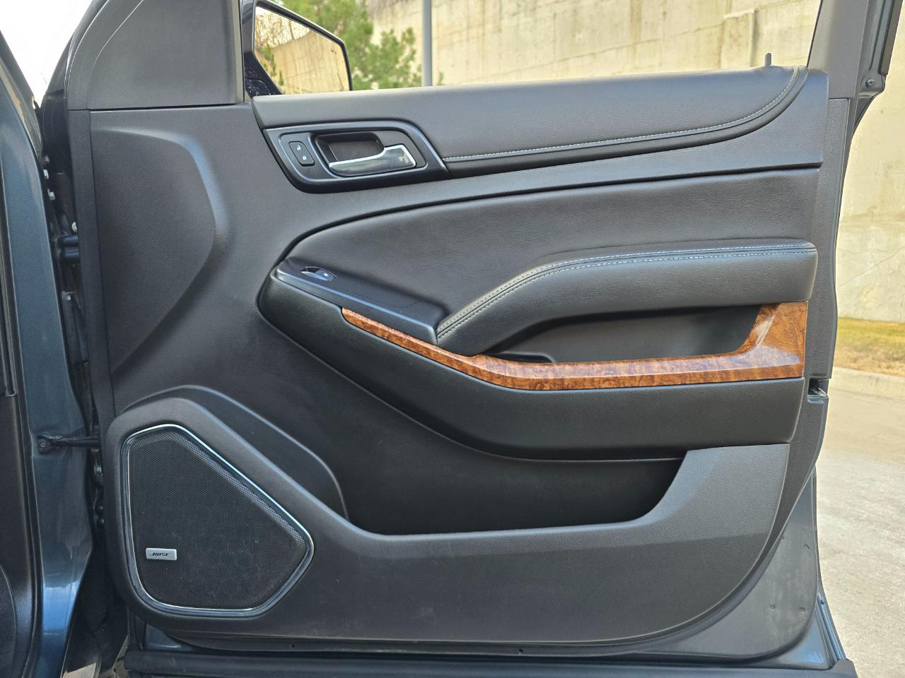 Chevrolet Suburban 4WD 4dr Premier 2020