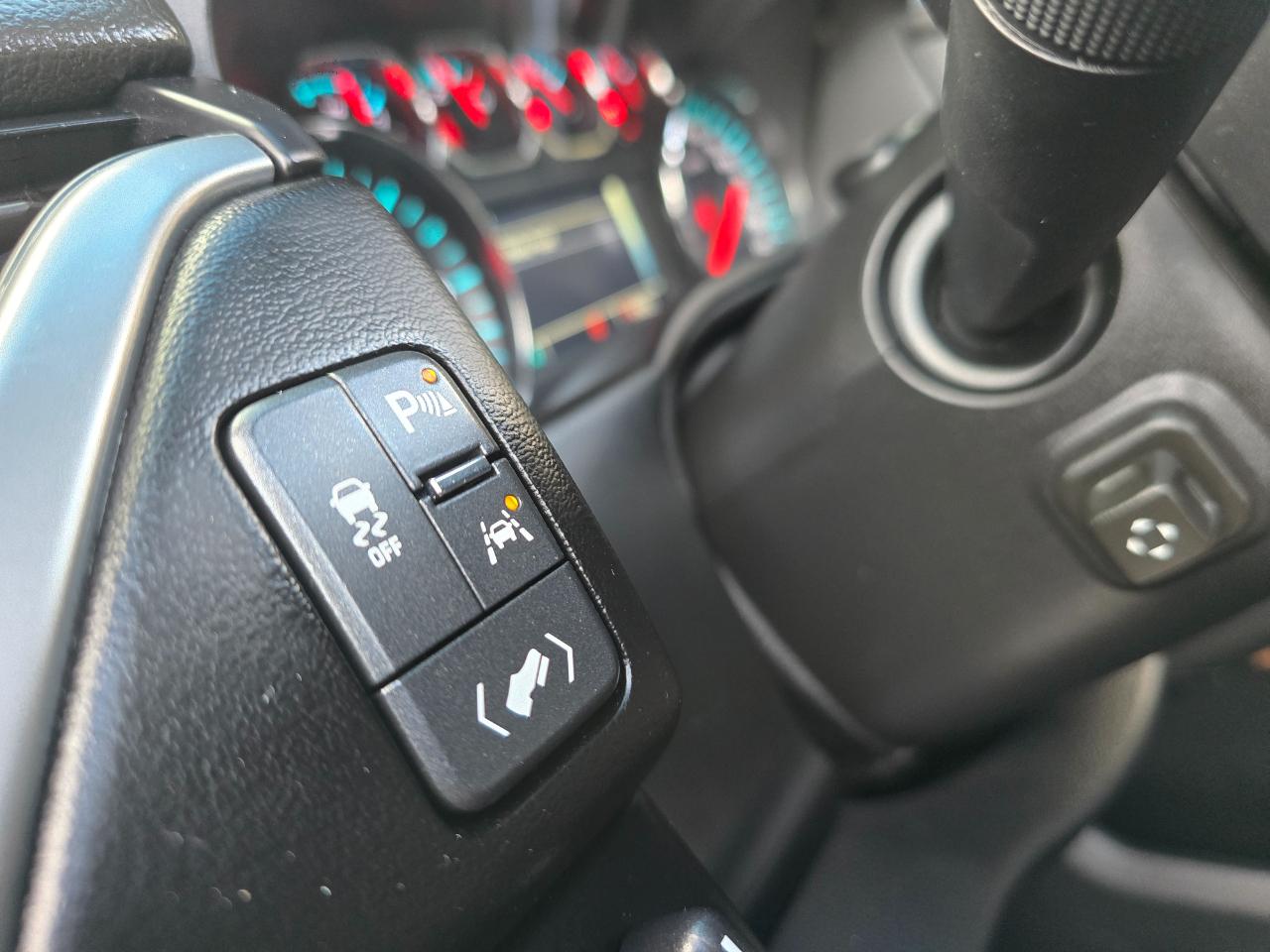 Chevrolet Suburban 4WD 4dr Premier 2020