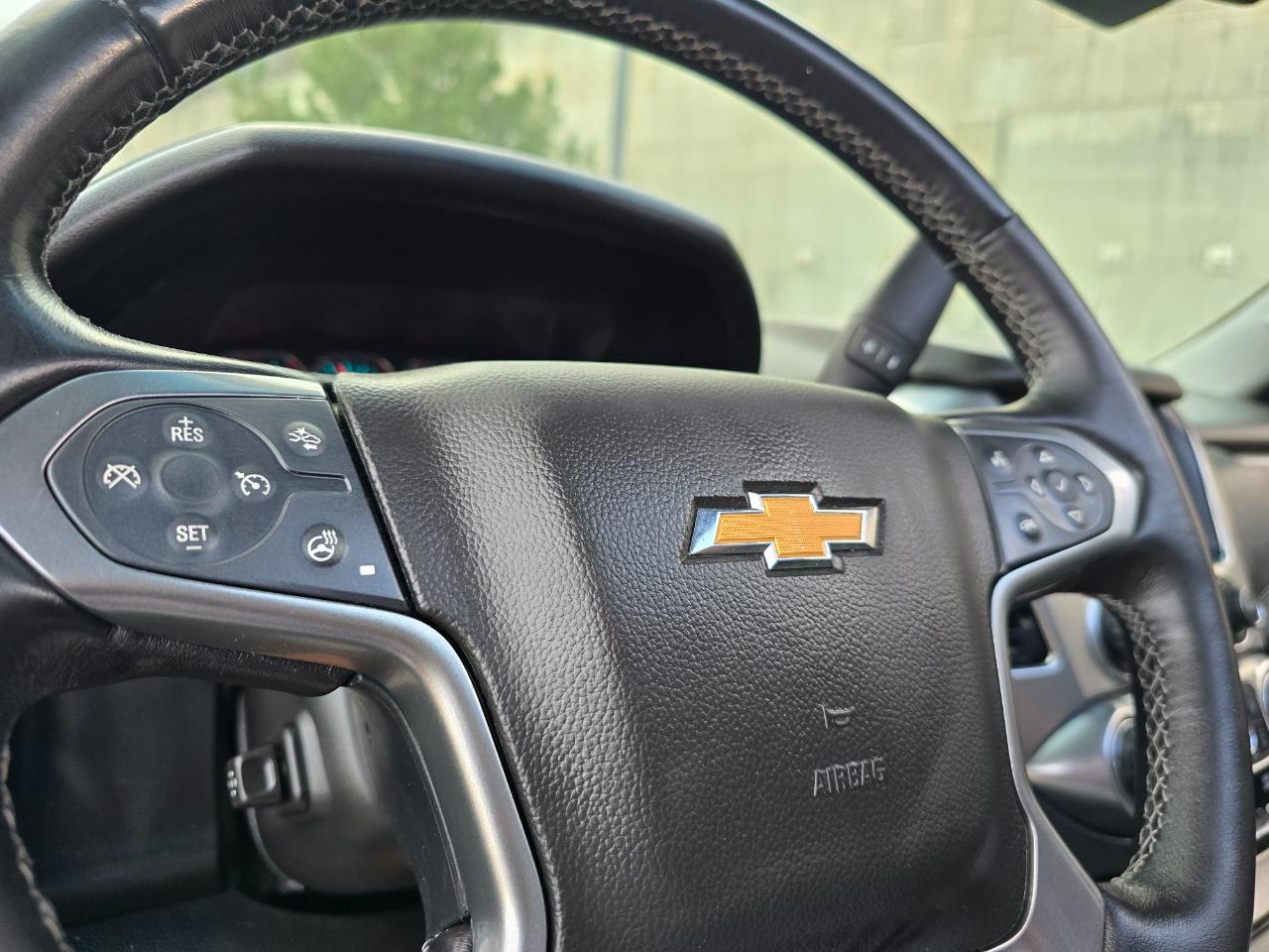 Chevrolet Suburban 4WD 4dr Premier 2020