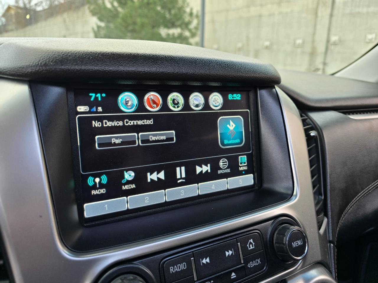 Chevrolet Suburban 4WD 4dr Premier 2020